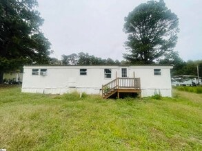 Building Photo - 1416 Peach Orchard Rd