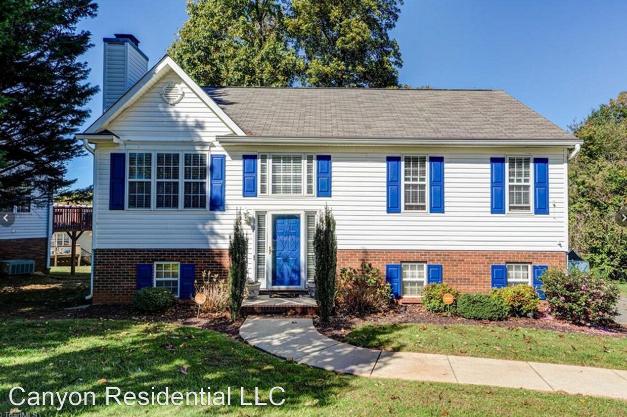 Primary Photo - 3 br, 2.5 bath House - 3240 Beeson Acres Road