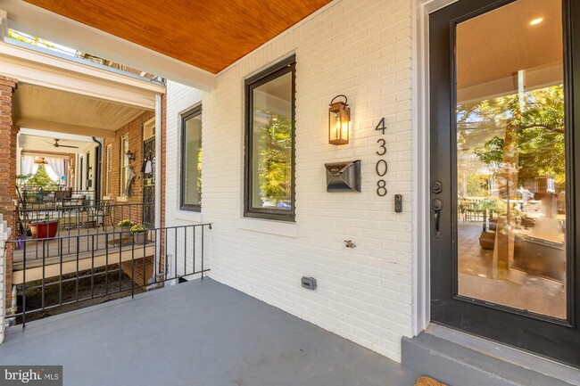 Foto del edificio - 4308 4th St NW