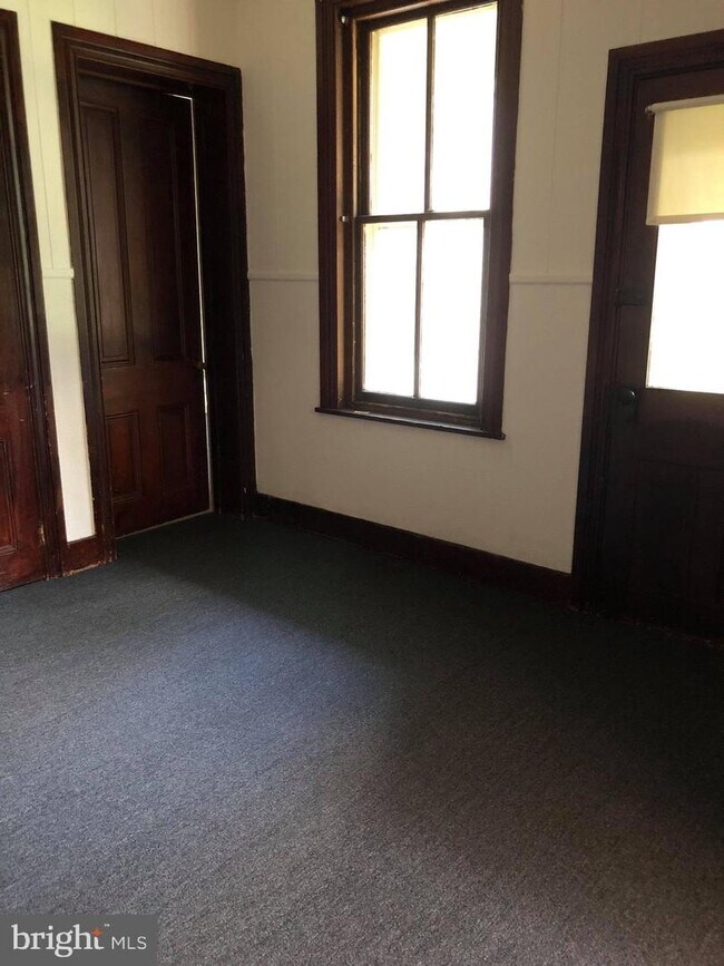 Foto del edificio - 216 Main St