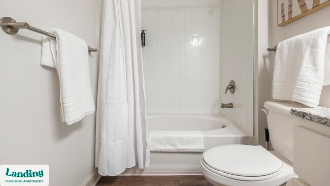 Building Photo - 340 W 25th St