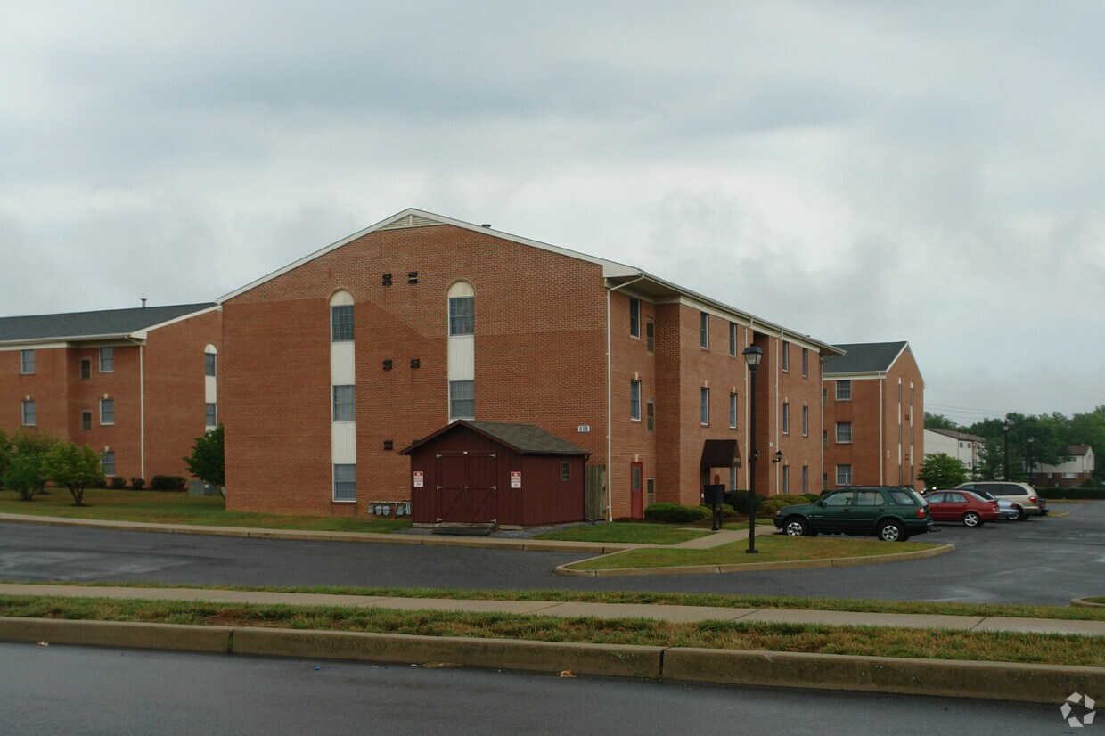 Foto principal - Pangborn Heights Apartments