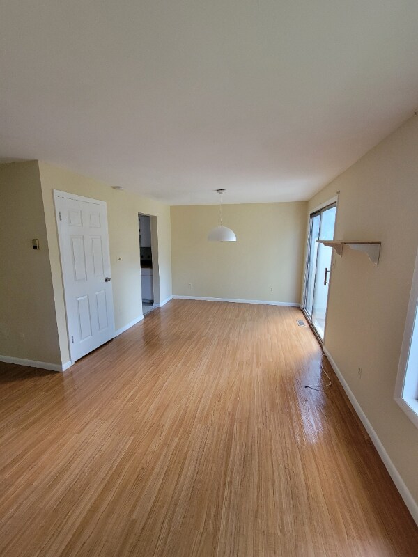 34 Dendron Ct, Parkville, MD 21234 Condo for Rent in Parkville, MD