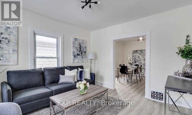Building Photo - 248 Verdun Rd