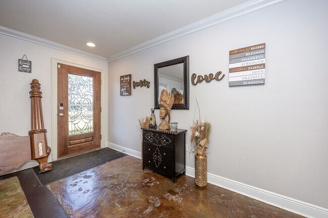 Foto del edificio - 3 Bedroom 2 Bath Back Bay Luxury Rental Home