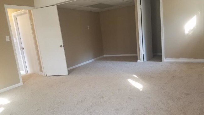 Foto del edificio - 1534 Greenwillow Dr