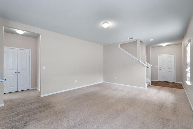 Building Photo - 12111 Riprap Dr