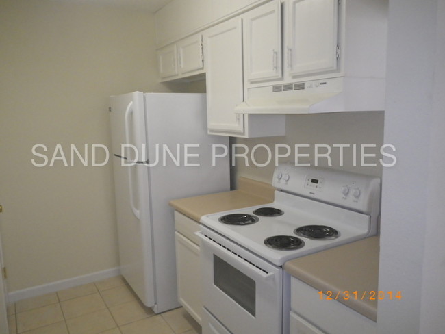 Building Photo - 1610 #1 Greenbriar Pkwy, Gulf Breeze