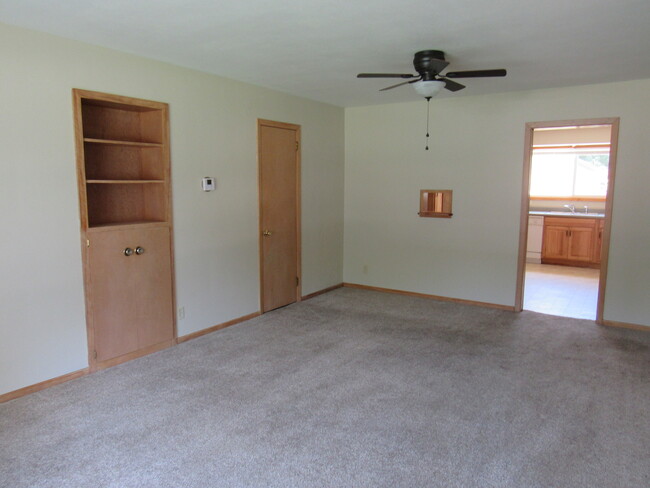 Living Room - 526 Hansina Ave