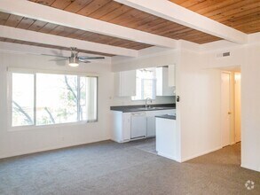 Building Photo - 11 S Knoll Rd