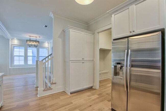 Foto del edificio - Stunning Midtown Tallahassee Home In Braem...