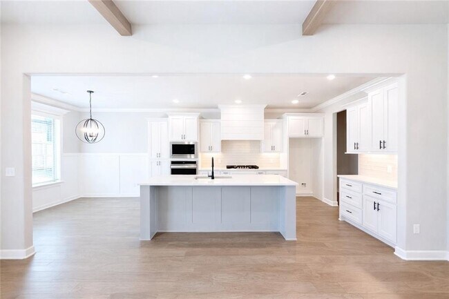 Foto del edificio - 460 Casella St