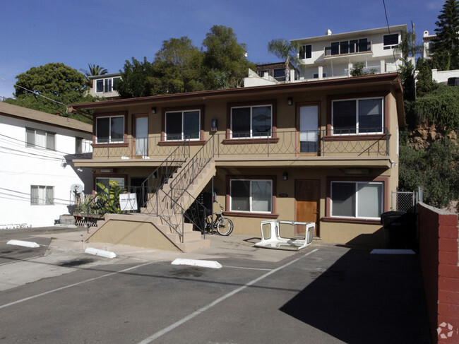 Building Photo - 2158-2164 San Diego Ave