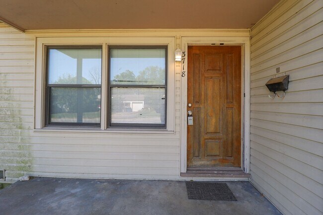 Foto del edificio - 3 Bed | 1 Bath in West Tulsa!
