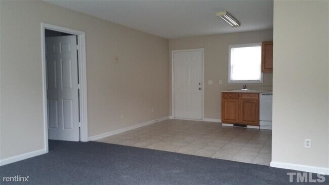 Building Photo - 4 br, 3 bath House - 3127 Woods Pl