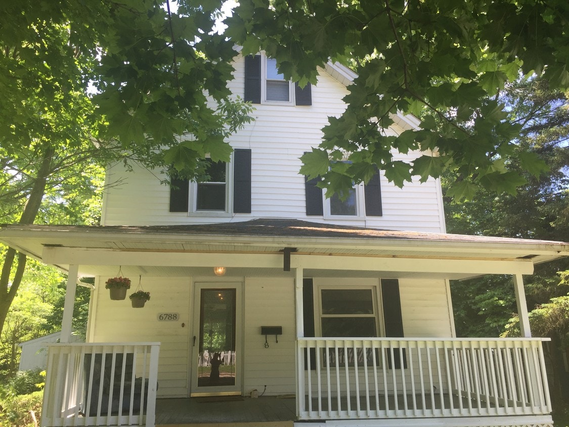 6788 Wakefield Rd, Hiram, OH 44234 House Rental in Hiram, OH