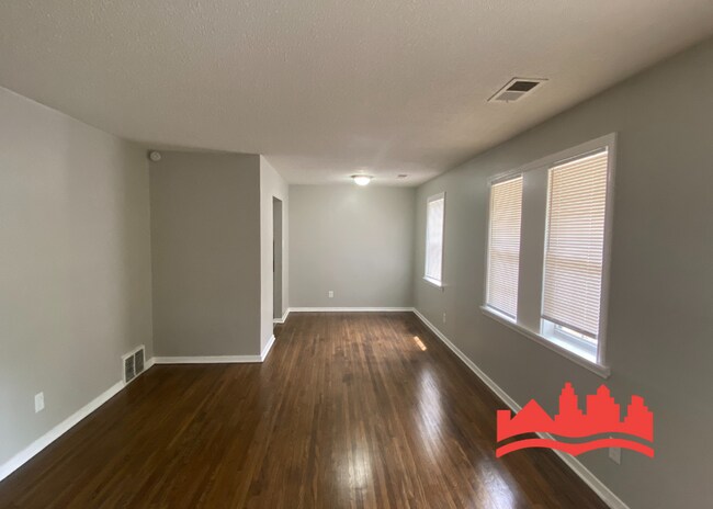 Foto del edificio - 3572 Suzanne Dr