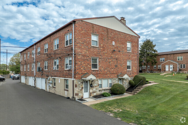 133 Byberry Rd Hatboro, PA 19040 - Eleanor Court