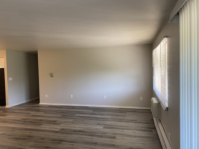 Foto del edificio - Oakwood Manor Apartments