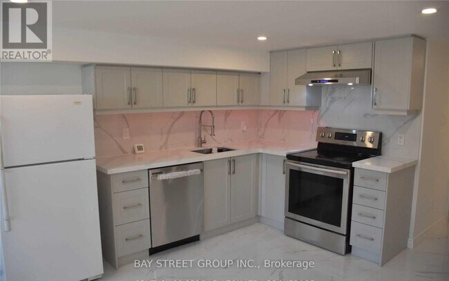 Photo du bâtiment - 185 Taylor Mills Dr N