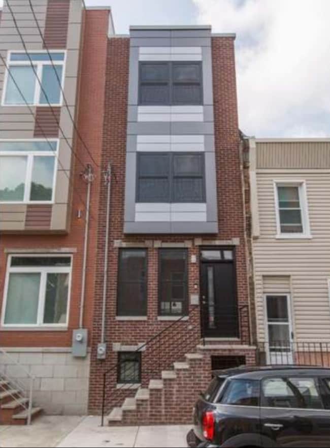 Building Photo - 624 Dudley St