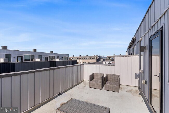 Foto del edificio - 3107 Birchview Walk