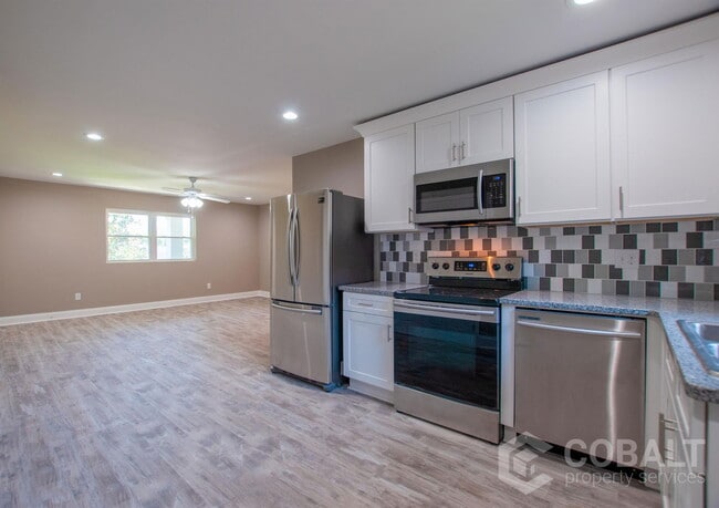 Photo - 2331 Peachwood Cir NE Apartment