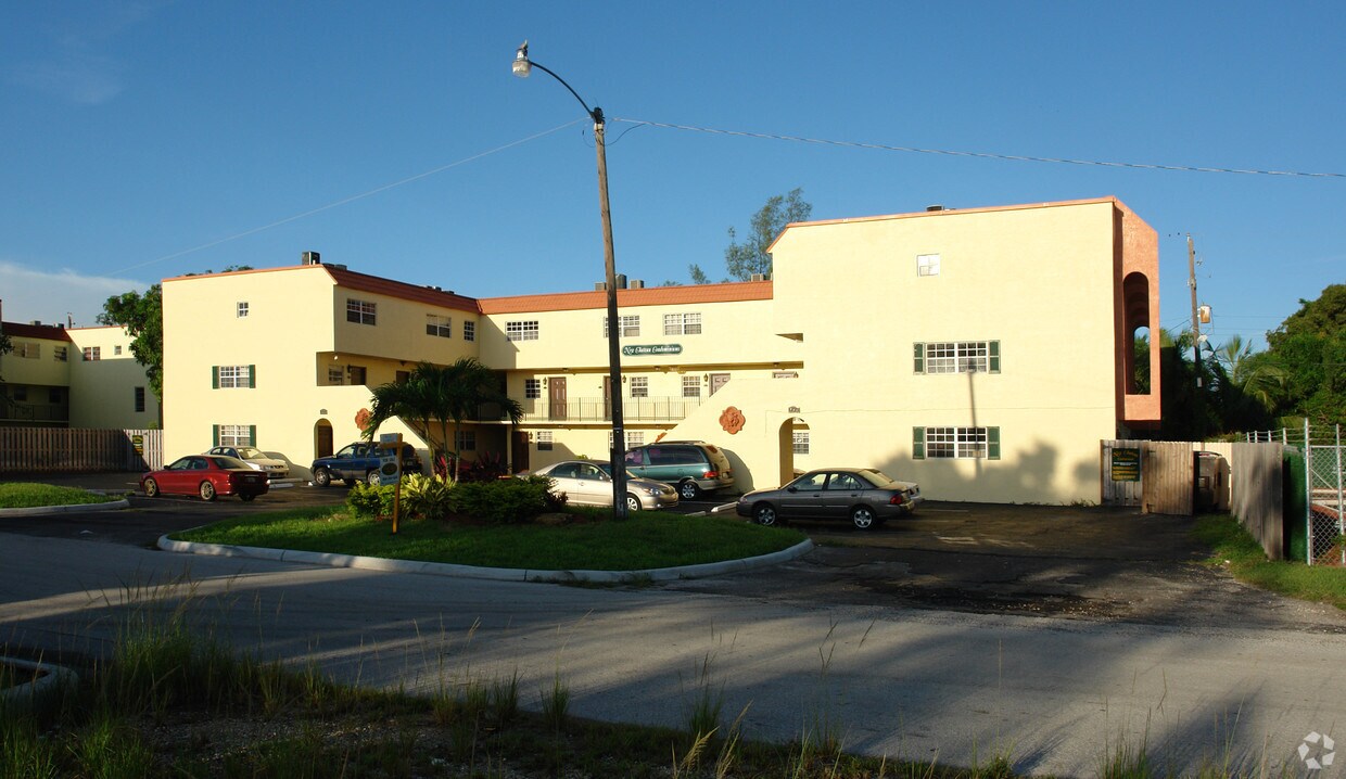 Foto del edificio - 633 NE 2nd Ave