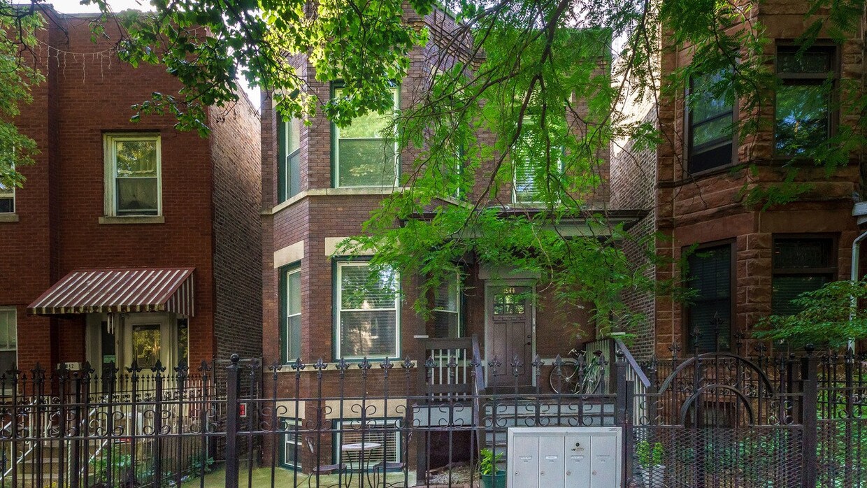Foto principal - 1844 North Whipple
