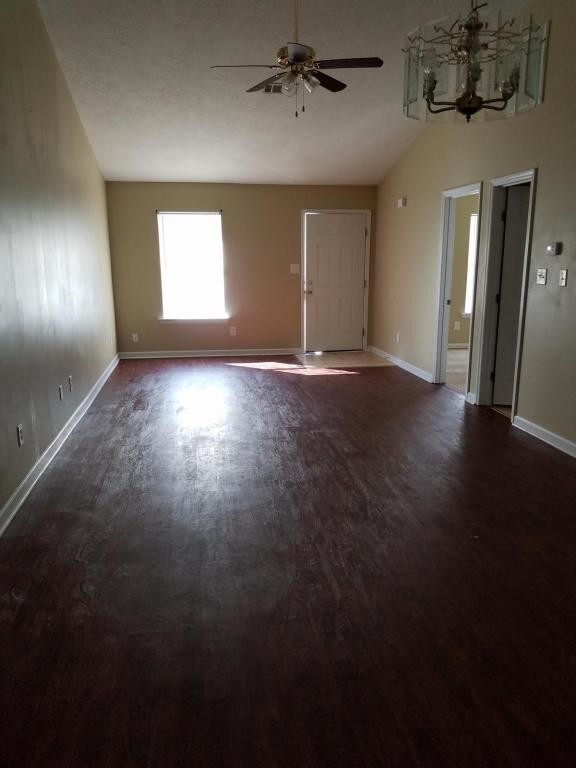 Foto del edificio - 142 Brandimere Dr