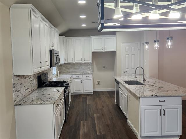 Building Photo - 212 Willet Ct