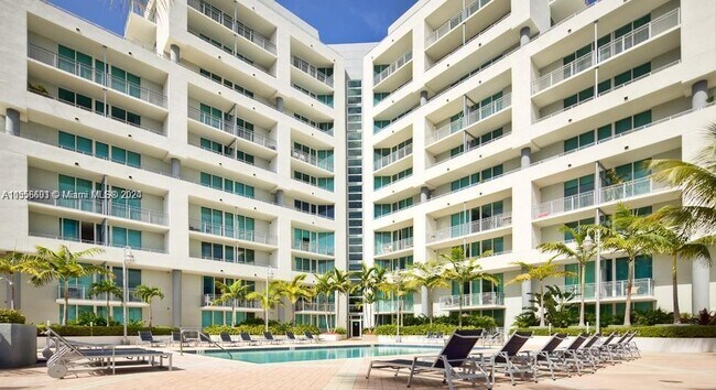 Foto del edificio - 350 NE 24th St