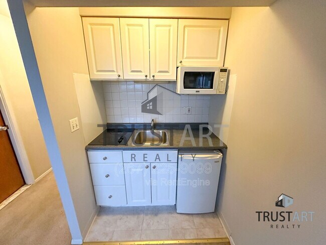 Foto del edificio - 4300 Pearson Ave