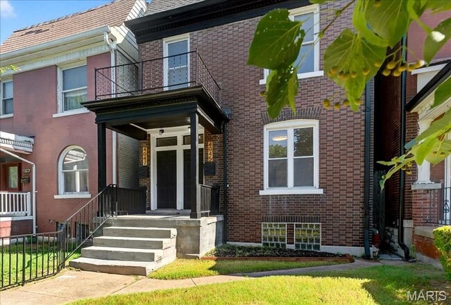 Building Photo - Russell Blvd -4045