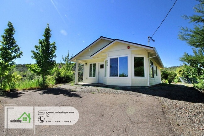 Foto del edificio - 9657 Swasey Dr