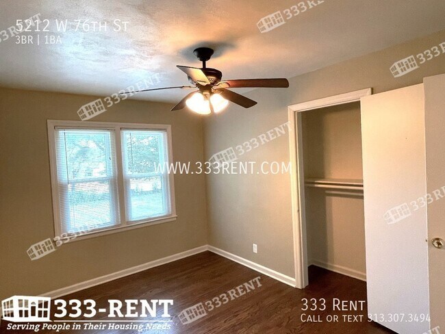 Building Photo - 5212 W 76th St