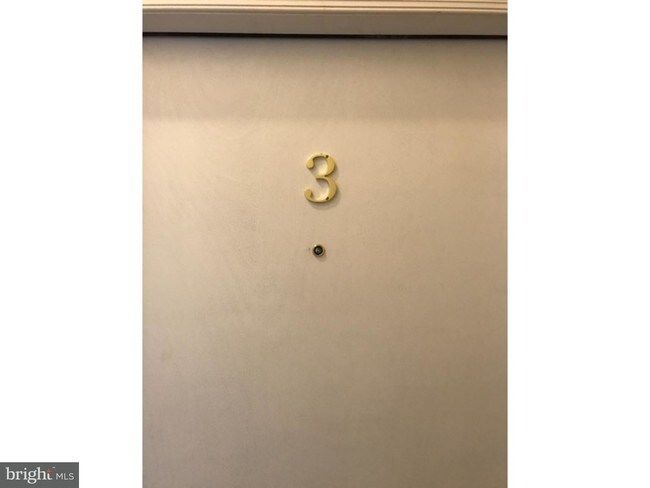 Foto del edificio - 310-312 W Main St