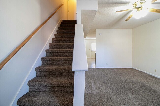 Foto del edificio - 108-3 Hickory Trace