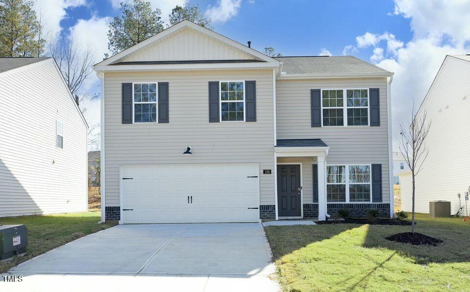 Primary Photo - 139 Palm Dr