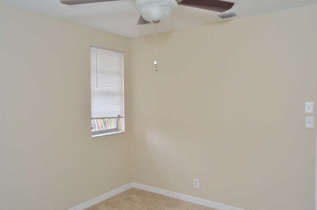 Foto del edificio - 11551 Orange Blossom Ln