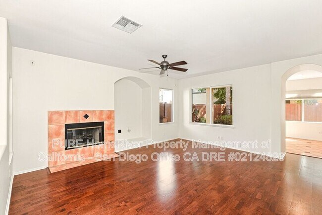Foto del edificio - 621 Sumner Way