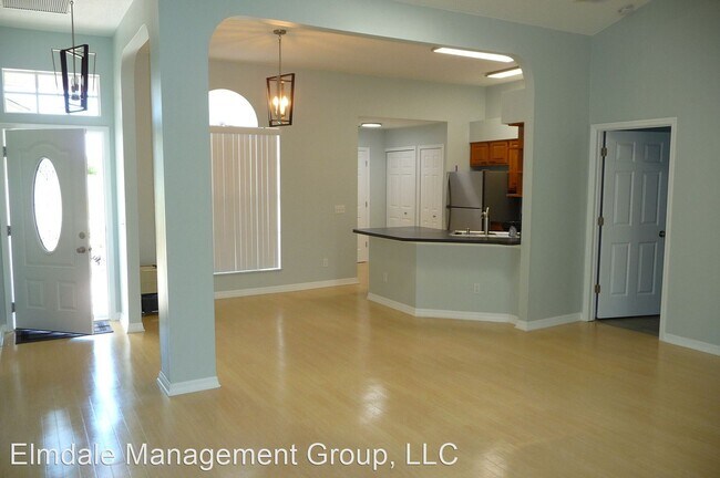 Foto del edificio - 2 br, 2 bath House - 102 Bob Circle