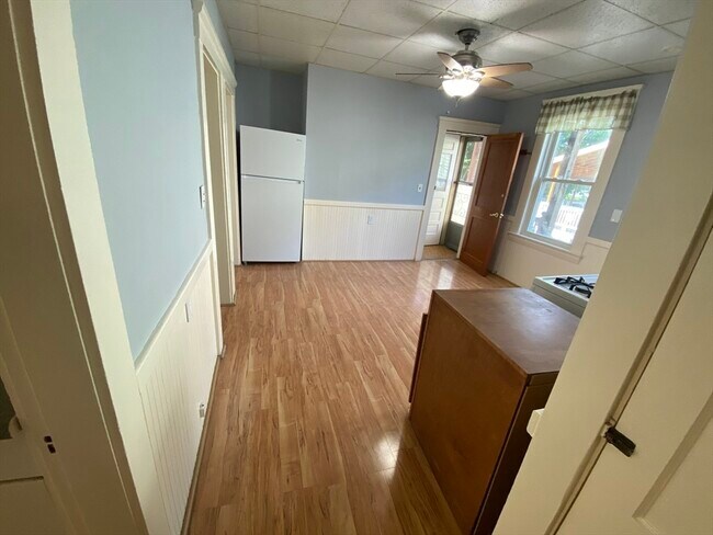 Foto del edificio - 147 Oakland Ave