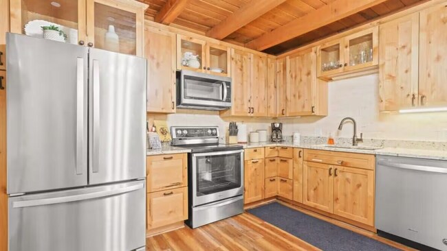 Foto del edificio - "Charming 2-Bed Retreat at Treehouse Condo...