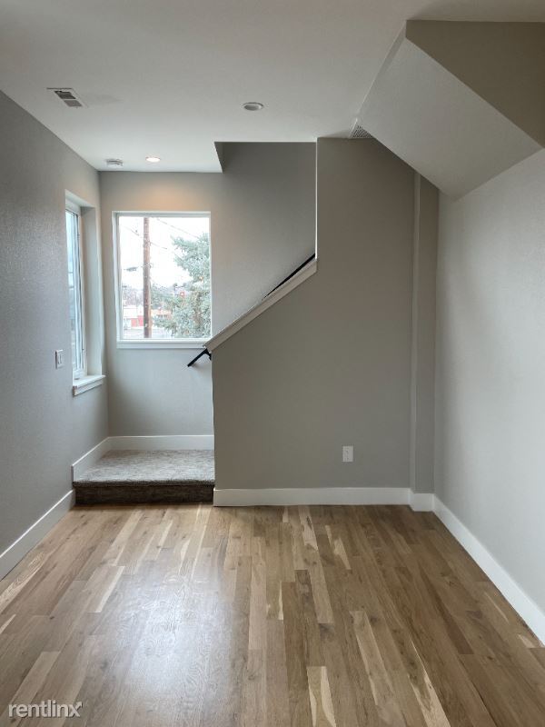 Building Photo - 2 br, 2 bath Townhome - 5151 W 10th Ave