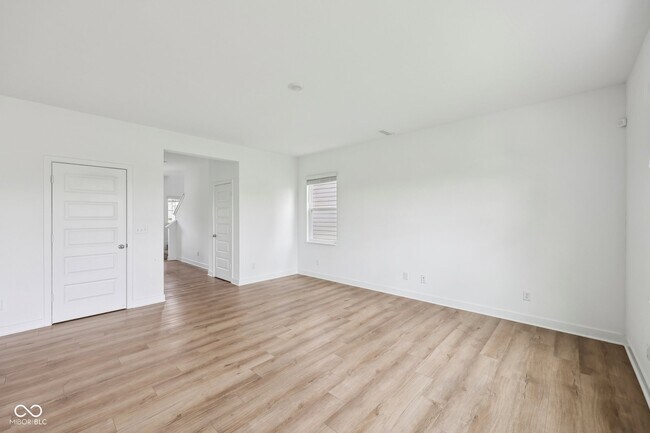 Foto del edificio - 17255 Gresham Ln