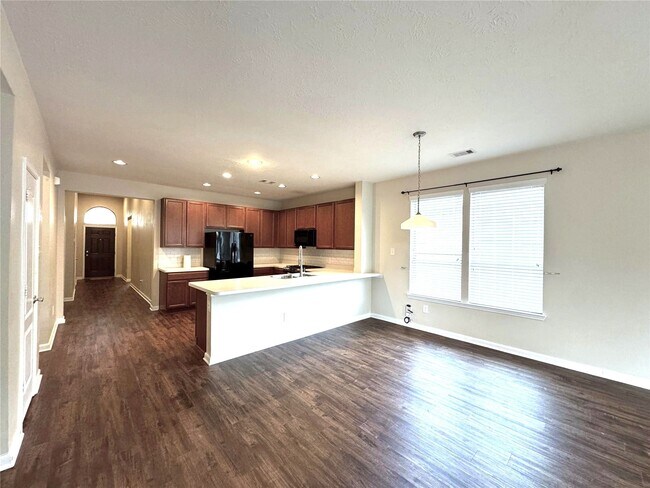Foto del edificio - 21019 Blackstone Villa Ln