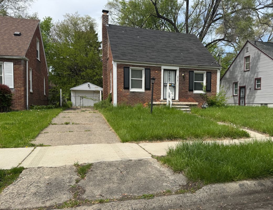 Primary Photo - 20181 Gallagher St