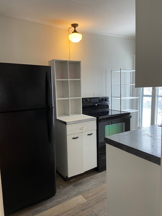 Photo - 15 LLC-44 Elm Street Apartment