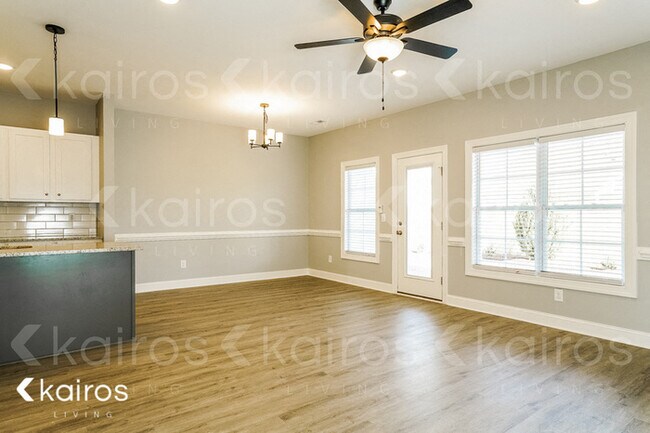 Foto del edificio - 3709 Oak Leaf Wy